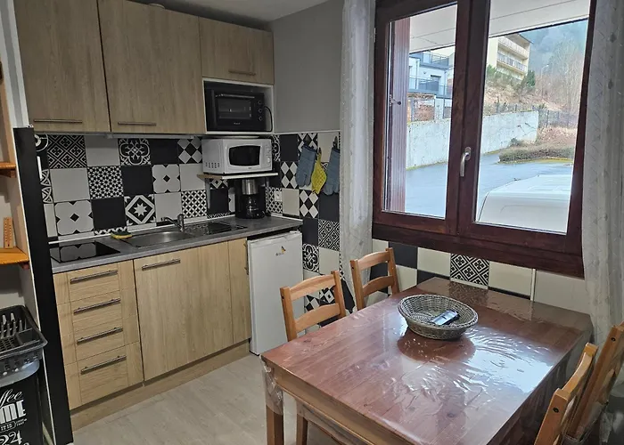 Appartement 1-4 Personnes, Residence \